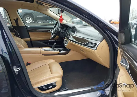 2016 BMW 750I xDrive z USA, uszkodzony, nr VIN WBA7F2C50GG416645